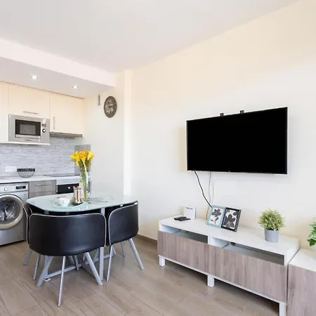 Live Americas Pool 2 * Playa de las Americas (Tenerife)